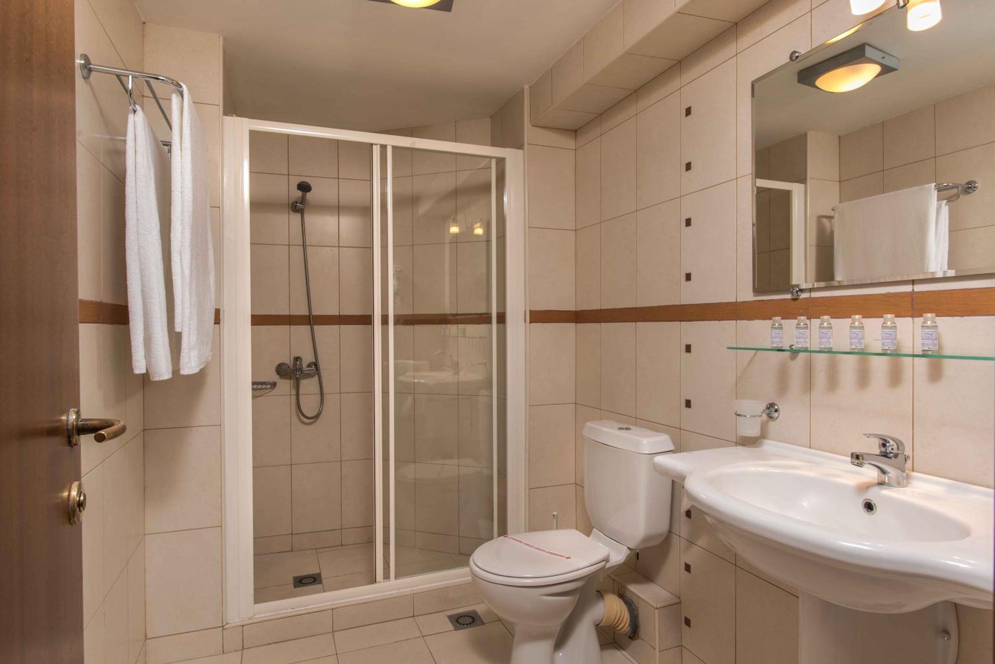Fenix Hotel 4*